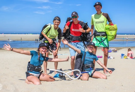 camp de kitesurf-camp d'été-cours de kitesurf