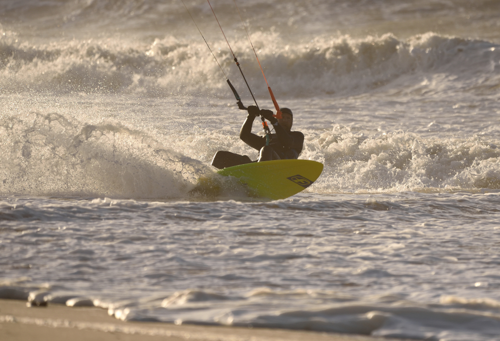 Kitesurfing December - Don't sail too far anymore