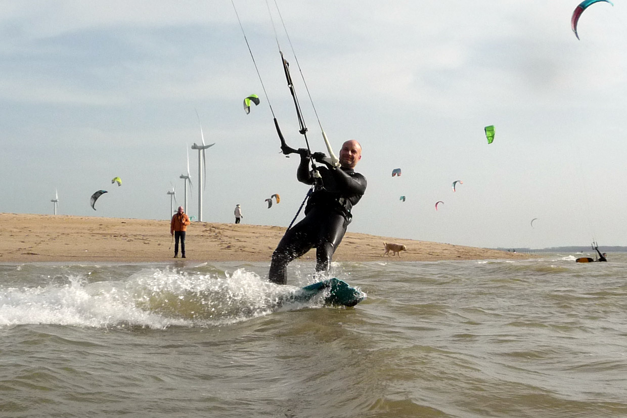 kitesurfen maart nederland