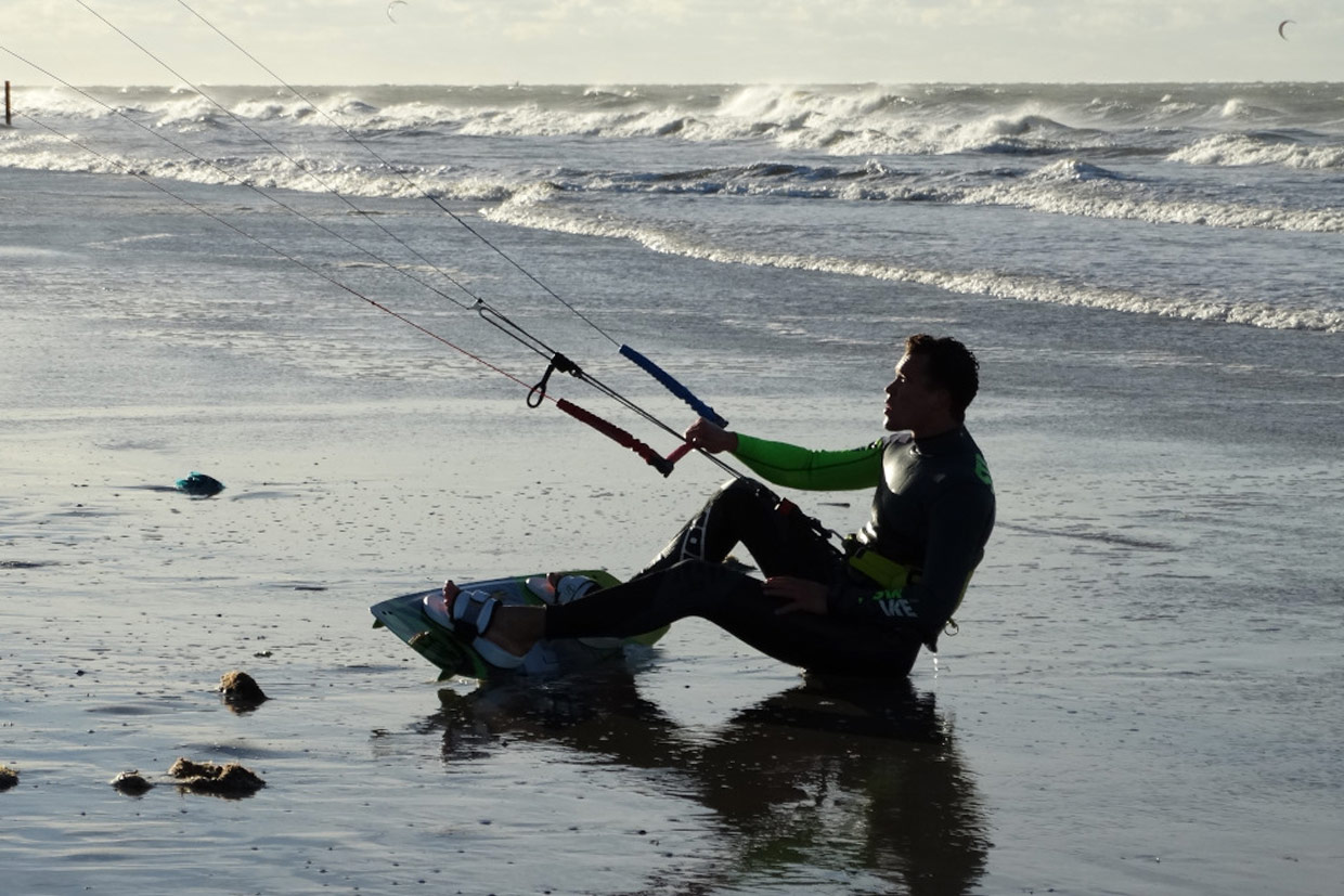 Welke winter wetsuit heb ik nodig? Voorbeeld van de ION Strike 5/5 mm